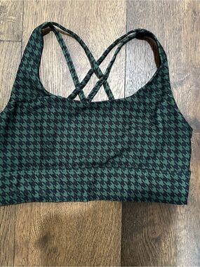 Strappy Houndstooth Sports Bra in Dark Green and Black